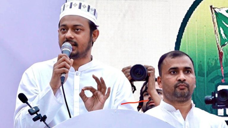 ‘আওয়ামী লীগের হামলা থেকে কেউ রক্ষা পাচ্ছে না’
