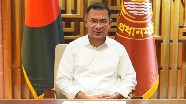 সরকারি ব্যানার-ফেস্টুনে প্রধানমন্ত্রীর ছবি নিষিদ্ধ