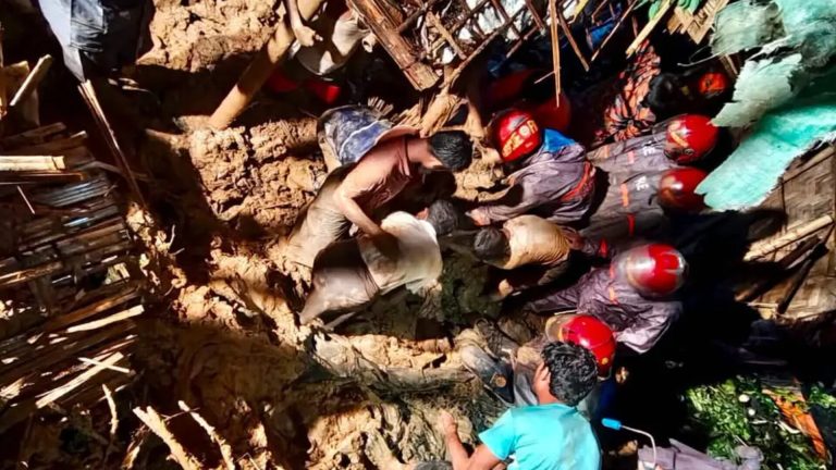 কক্সবাজারে পাহাড়ধসে ৯ প্রাণহানি