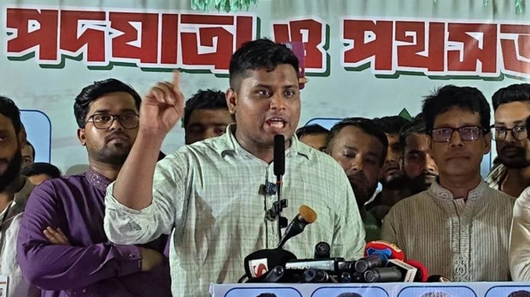 ‘আমাদের ৫ মিনিটের জবাবে স্বরাষ্ট্রমন্ত্রীর লাগে ৪৫ মিনিট’