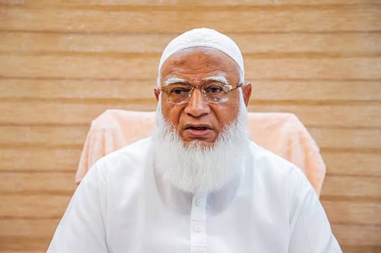 ‘এদের খুঁটির জোর কোথায়? প্রশ্ন জামায়াত আমিরের 