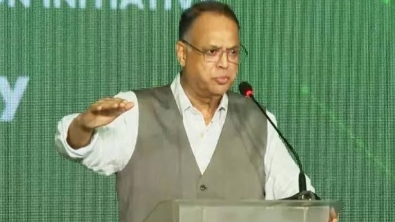 জ্বালানি আমদানির বাড়তি ব্যয়ে চাপে রিজার্ভ
