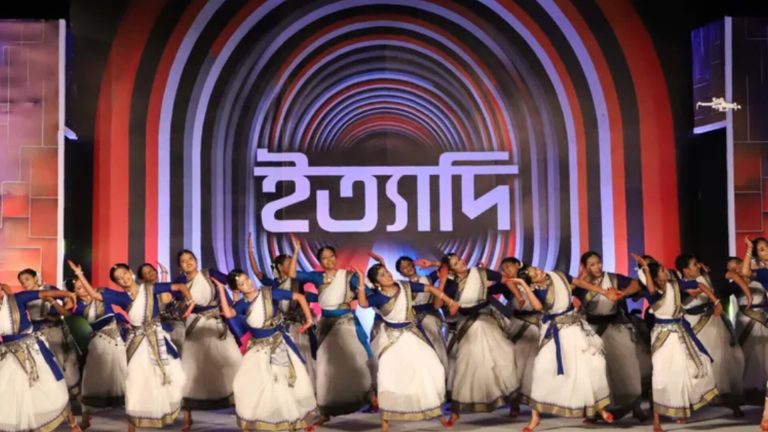 বিশেষ আয়োজন নিয়ে পর্দায় ফিরছে ‘ইত্যাদি’