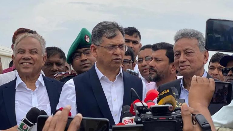 শিল্পায়নের পথে বড় চ্যালেঞ্জ আইনশৃঙ্খলা: স্বরাষ্ট্রমন্ত্রী