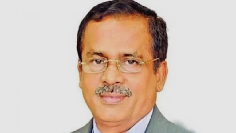 নিরাপত্তার ঘেরাটোপে শেখ হাসিনা, ফিরবেন ‘প্রতিশোধের আগুন’ নিয়ে