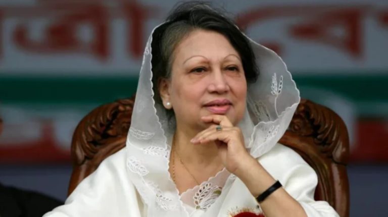 আপসহীন নেতৃত্বের প্রতিচ্ছবি খালেদা জিয়া, আজ তাঁর জন্মদিন