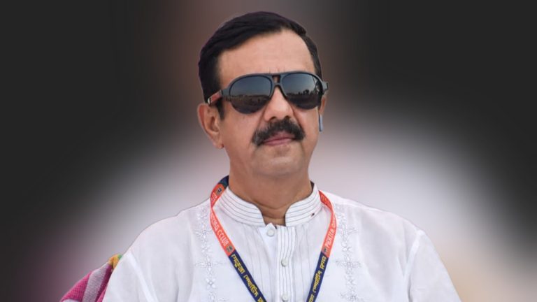 লোহাগাড়ার নেতৃত্বে নতুন মুখের প্রত্যাশা, আলোচনায় এটিএম জাহেদ চৌধুরী