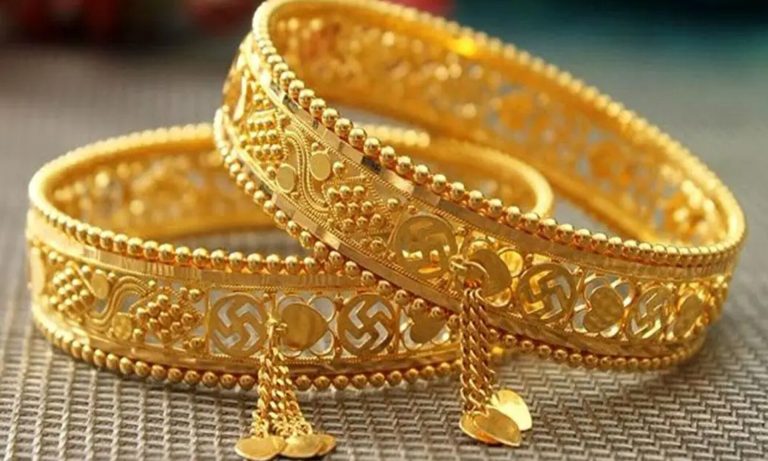 স্বর্ণের দামে ফের পতন, সামনে আরও কমার আভাস