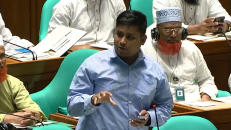 ৪৮ ঘণ্টায় ১০৯ সংবাদ, সংসদে হাসনাতের অভিযোগ