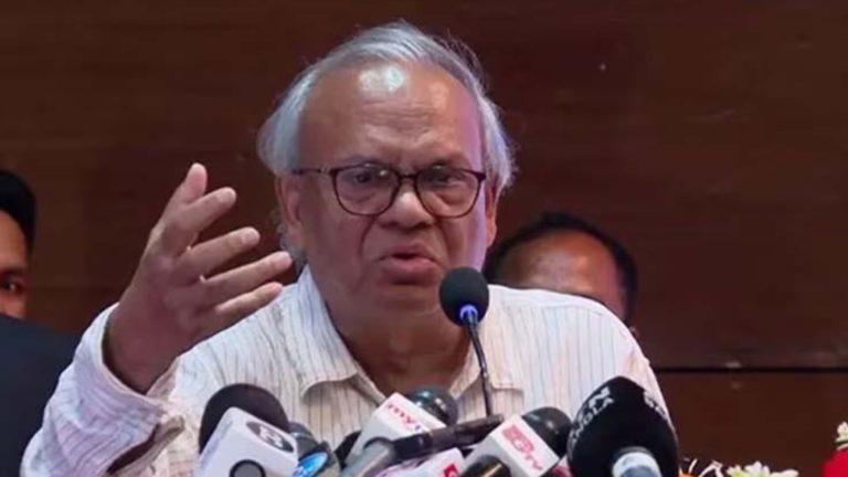 ‘শেখ হাসিনাকে কেন্দ্র করে ভারত চক্রান্তের জাল বিস্তার করছে’