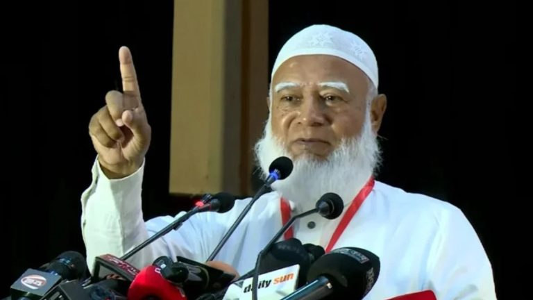 বিচ্ছিন্ন ঘটনায় পুরো আলেম সমাজকে কাঠগড়ায় তোলা ঠিক নয়: জামায়াত আমির