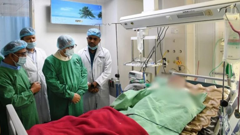 মিরসরাইয়ে গলিত লোহায় দগ্ধ হয়ে চীনা প্রকৌশলীসহ ৩ জনের মৃত্যু