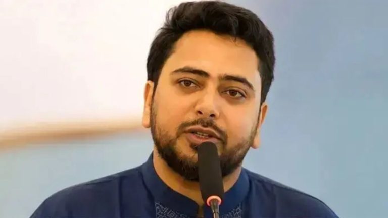 সরকারের সিদ্ধান্ত গরিবের পেটে লাথি মারার সাক্ষী ডিমের দাম