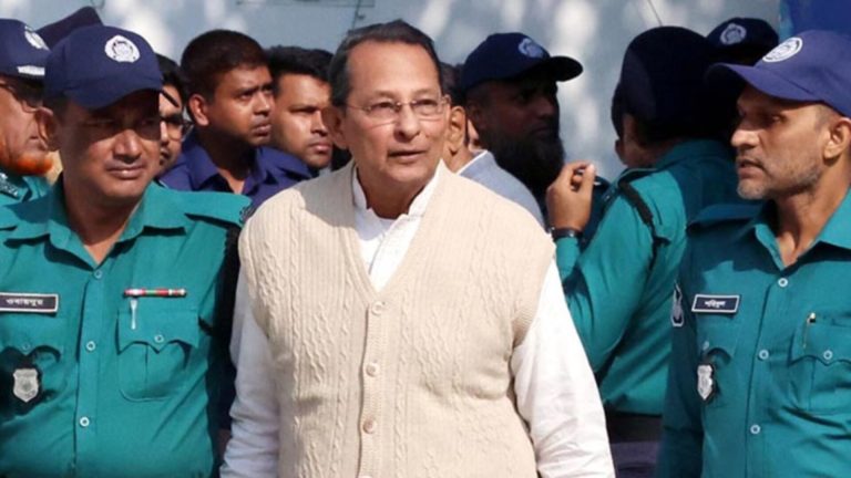 ১০ বছরের সাজা থেকে মুক্তি পেতে আইনি লড়াইয়ে ইনু
