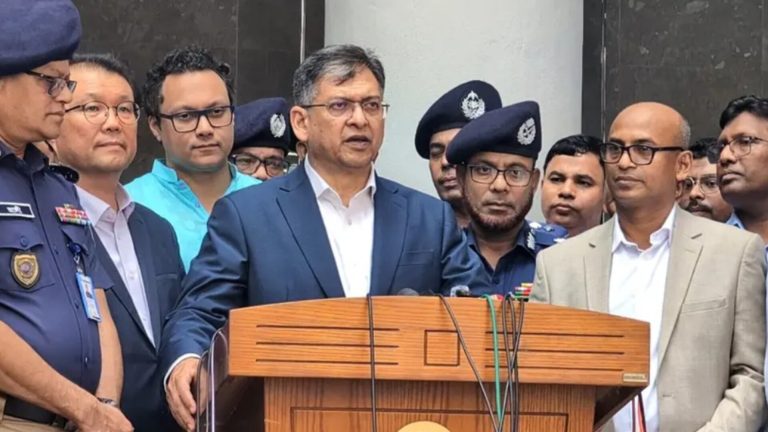 চট্টগ্রামে সাইবার ল্যাব উদ্বোধন, আট বিভাগে স্থাপনের ঘোষণা