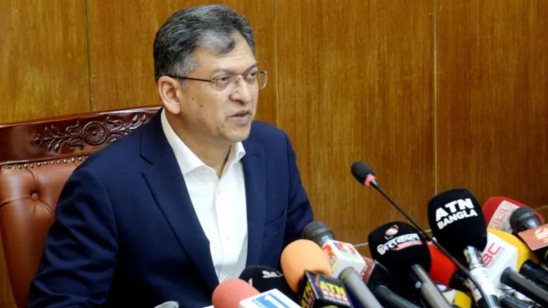 শেখ হাসিনার ফেরার গুঞ্জন নিয়ে সরকারের অবস্থান স্পষ্ট করলেন স্বরাষ্ট্রমন্ত্রী